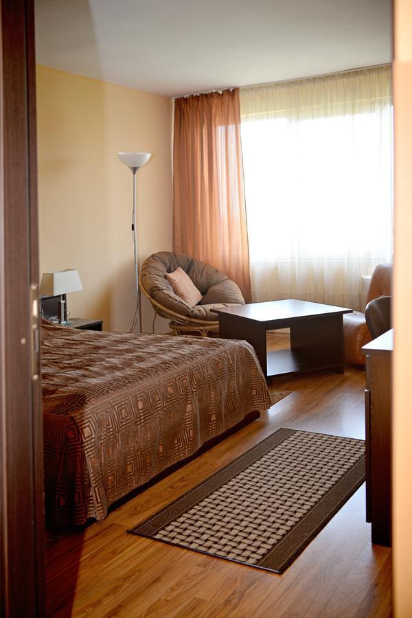 Family Art-Hotel Zora Βράτσα Εξωτερικό φωτογραφία